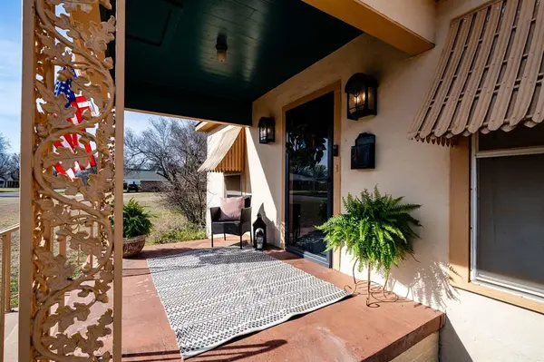 1107 N Avenue G, Haskell, TX 79521