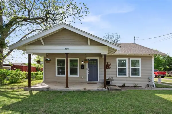 2215 W Park Row Boulevard, Corsicana, TX 75110
