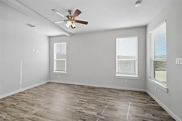 3475 Valley Vista Drive, Fort Worth, TX 76053