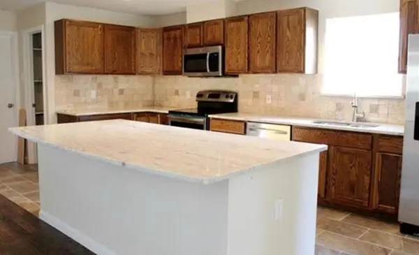 809 W Northgate Drive, Irving, TX 75062