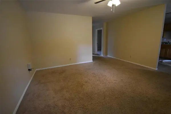 606 N Main Street #A, Collinsville, TX 76233