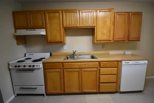 606 N Main Street #A, Collinsville, TX 76233