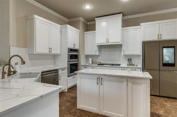 730 Rosewood Drive, Murphy, TX 75094