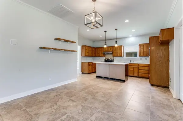 8509 Coventry Drive, Rowlett, TX 75089