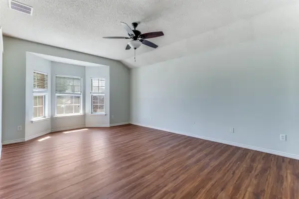 8509 Coventry Drive, Rowlett, TX 75089