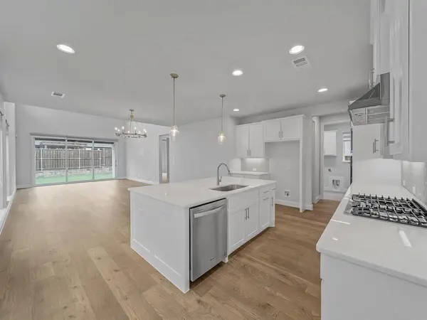 861 Lady Tessala Avenue, Lewisville, TX 75056