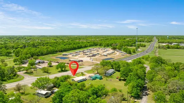 1530 W Front Street #82, Blossom, TX 75416