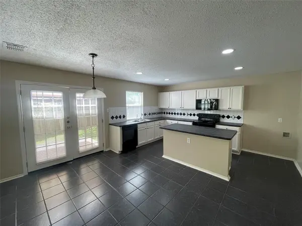 640 Gibson Street, Cedar Hill, TX 75104