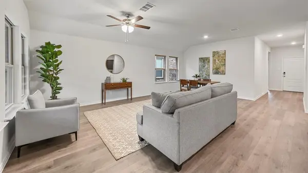 500 Carthage Street, Caddo Mills, TX 75135