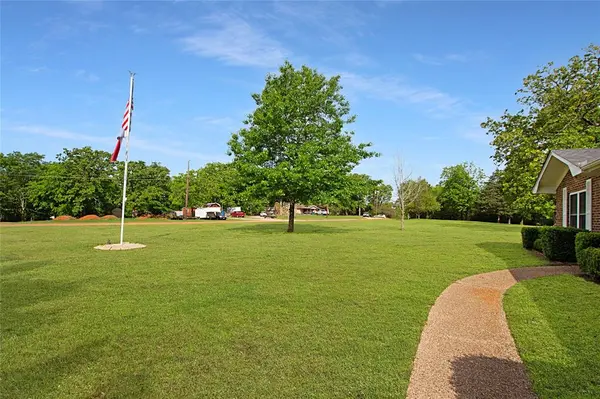 22831 Hickory Lane, Bullard, TX 75757