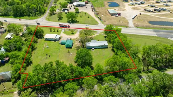 1530 W Front St Street #82, Blossom, TX 75416