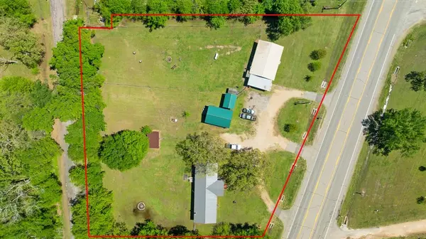 1530 W Front St Street #82, Blossom, TX 75416