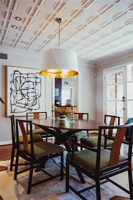 5301 W Mockingbird Lane, Dallas, TX 75209