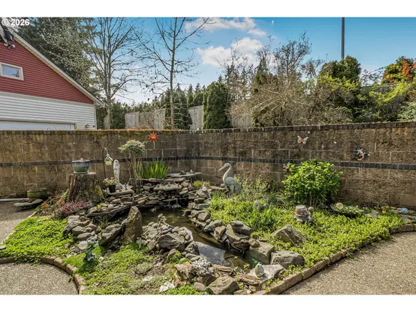 1760 SW GOUCHER CT, Mc Minnville, OR 97128