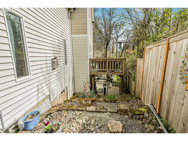 1760 SW GOUCHER CT, Mc Minnville, OR 97128