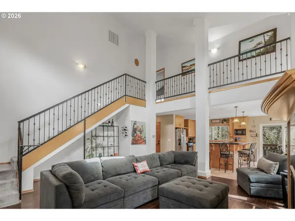 1760 SW GOUCHER CT, Mc Minnville, OR 97128