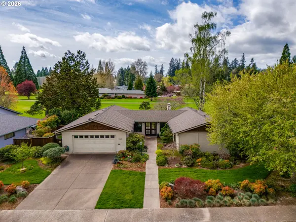 1925 NW ST ANDREWS DR, Mc Minnville, OR 97128