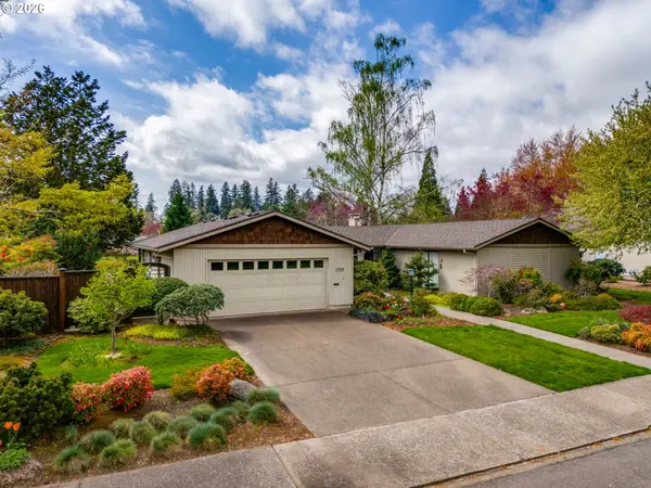 1925 NW ST ANDREWS DR, Mc Minnville, OR 97128