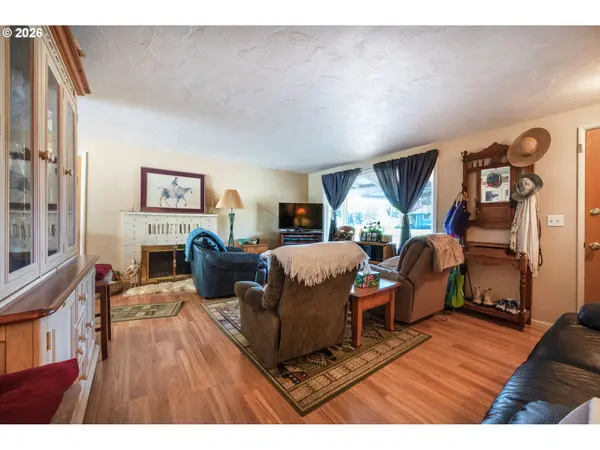 2190 PIERCE ST, Eugene, OR 97405