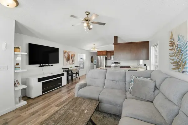 106 Bayshore DR, Sylvan Lake, AB T4S 0A7