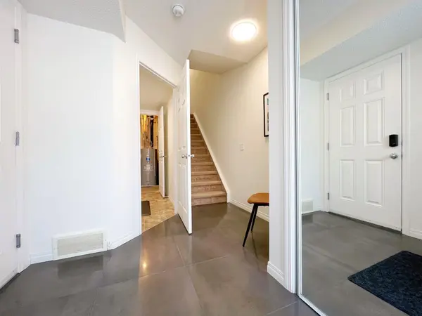 321 Windstone GDNS SW, Airdrie, AB T4B 3R5