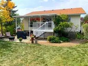 72 Owens Close, Red Deer, AB T4N 6Y2