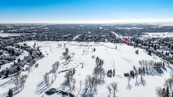 273 Woodside RD NW, Airdrie, AB T4B2C6