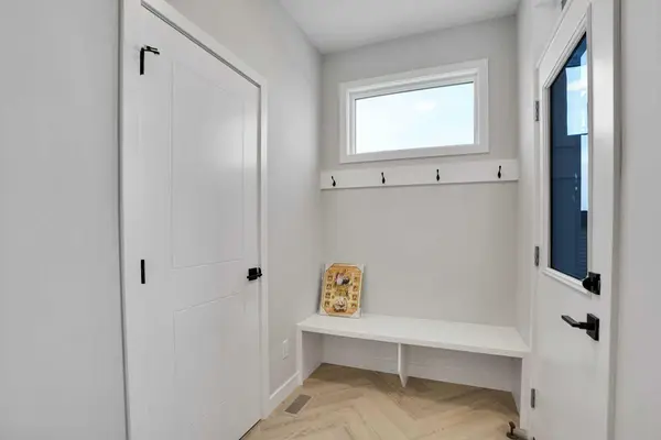 144 Cobblestone Gate SW, Airdrie, AB T4B5J9