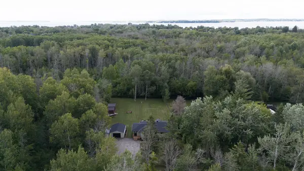 1121 Ferrier AVE, Innisfil, ON L0L 1W0