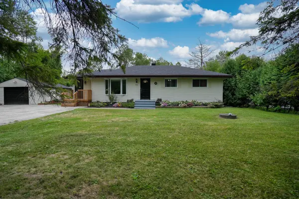 1121 Ferrier AVE, Innisfil, ON L0L 1W0