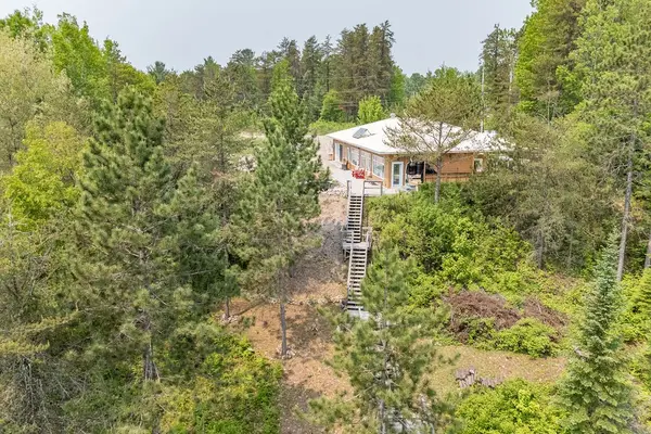 188 Paugh Lake RD, Madawaska Valley, ON K0J 1B0