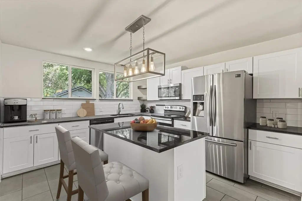 311 W Scott Street, Sherman, TX 75092