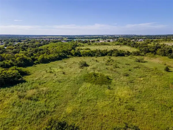 1866 E Washington Street, Stephenville, TX 76401