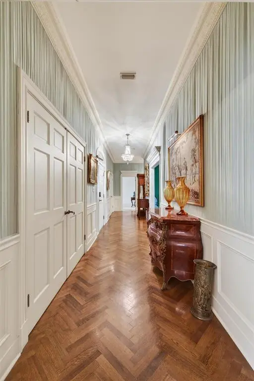 2512 N Waverly Drive, Bossier City, LA 71111