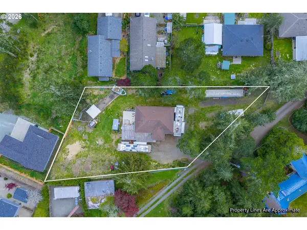 1589 SEAGATE AVE, Coos Bay, OR 97420