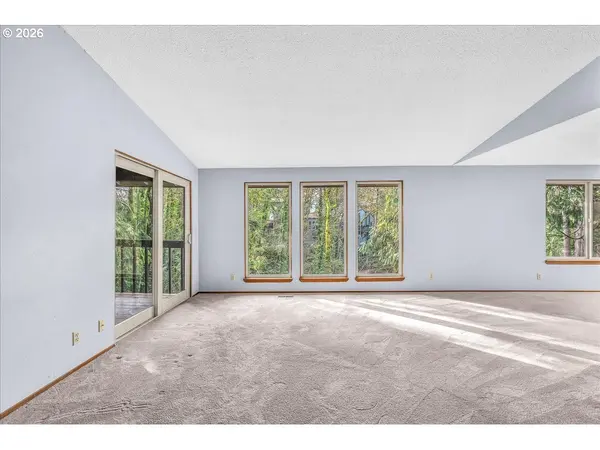 6630 SW VENTURA DR, Tigard, OR 97223