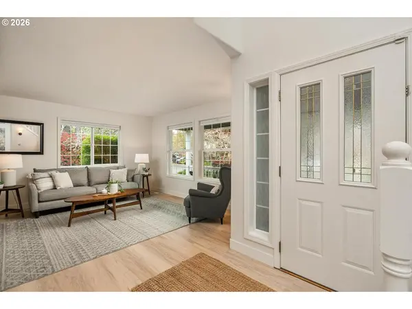 964 SE 54TH AVE, Hillsboro, OR 97123