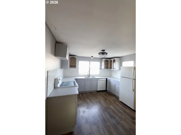 225 41ST ST #36, Springfield, OR 97478