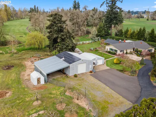 12063 GOLF LN, Sublimity, OR 97385