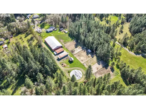 24309 WARTHEN RD, Elmira, OR 97437