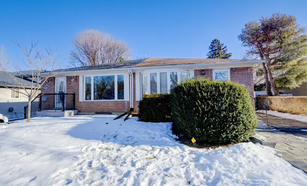 3446 Bannerhill AVE, Mississauga, ON L4X 1V1