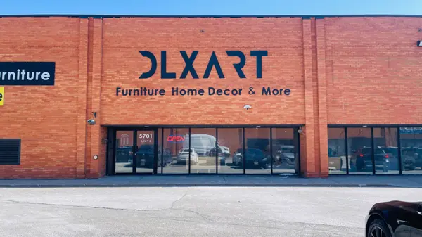 5701 Steeles AVE W, Toronto W05, ON M9L 1S7