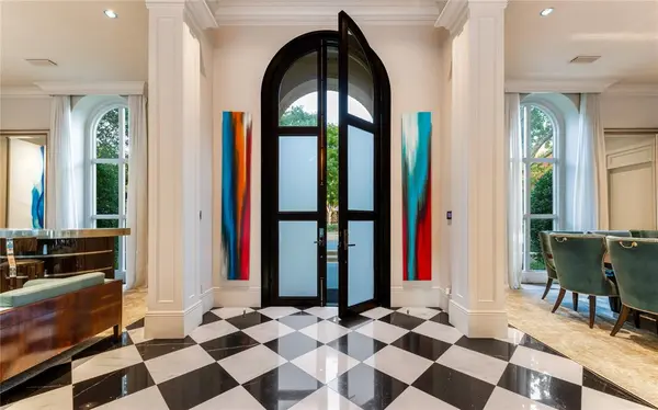 10989 Crooked Creek Drive, Dallas, TX 75229