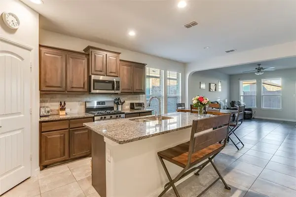 9128 STORMCROW Drive, Fort Worth, TX 76179