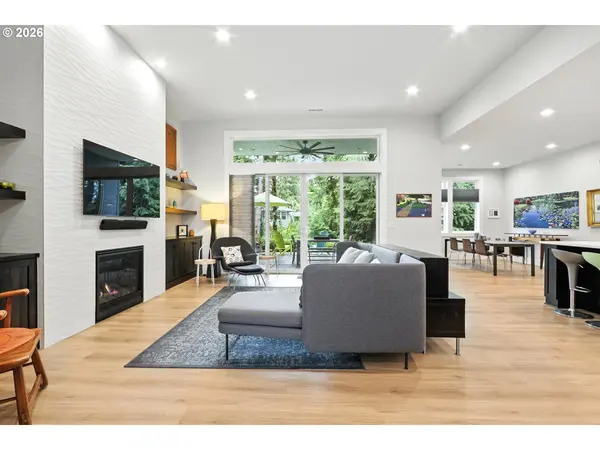 14903 NE 182ND CIR, Brush Prairie, WA 98606