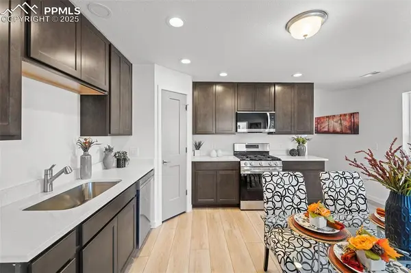 3555 Rosette GRV, Colorado Springs, CO 80910