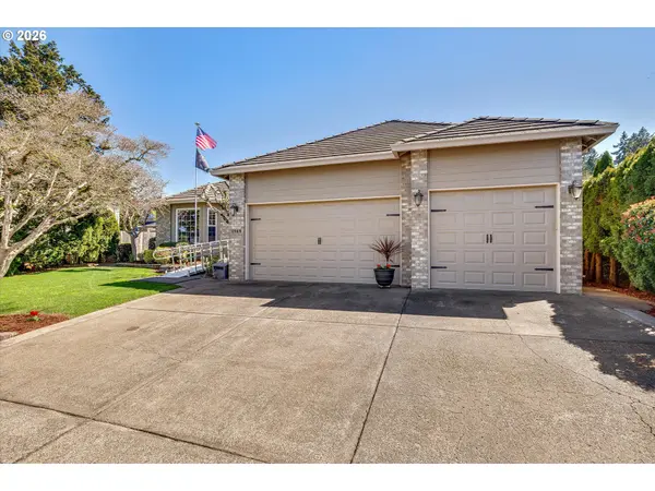 1969 NE 20TH AVE, Canby, OR 97013