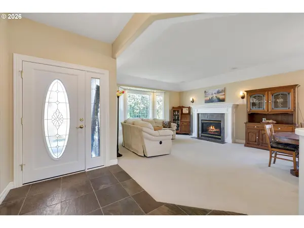 1969 NE 20TH AVE, Canby, OR 97013