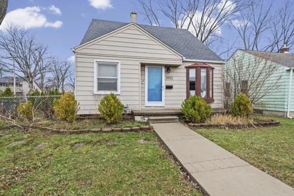 3992 Greenfield RD, Berkley City, MI 48072