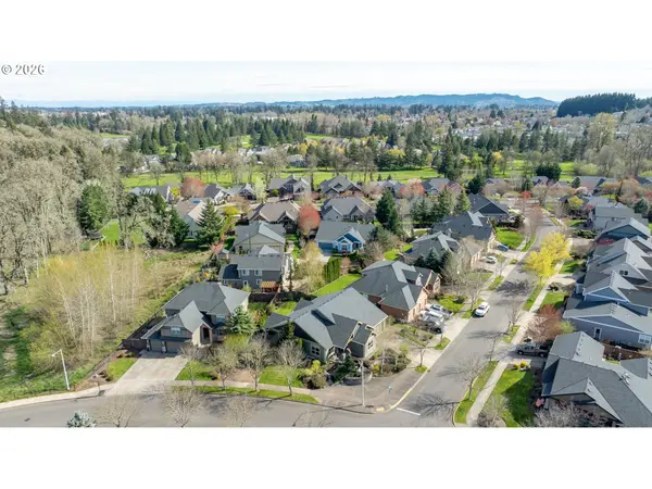 1760 NW FRANCIS DR, Mc Minnville, OR 97128